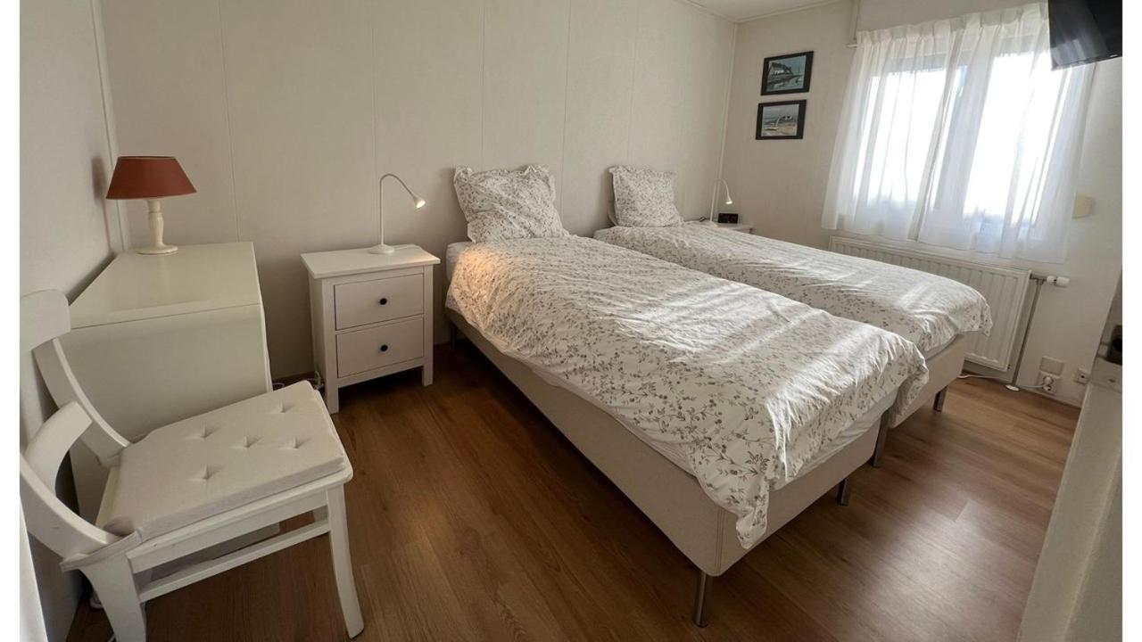Chalet Buutengeweun, Met Luxe Jacuzzi En Tonsauna *