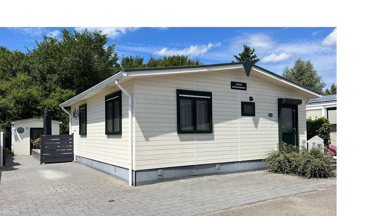Chalet Buutengeweun, Met Luxe Jacuzzi En Tonsauna *